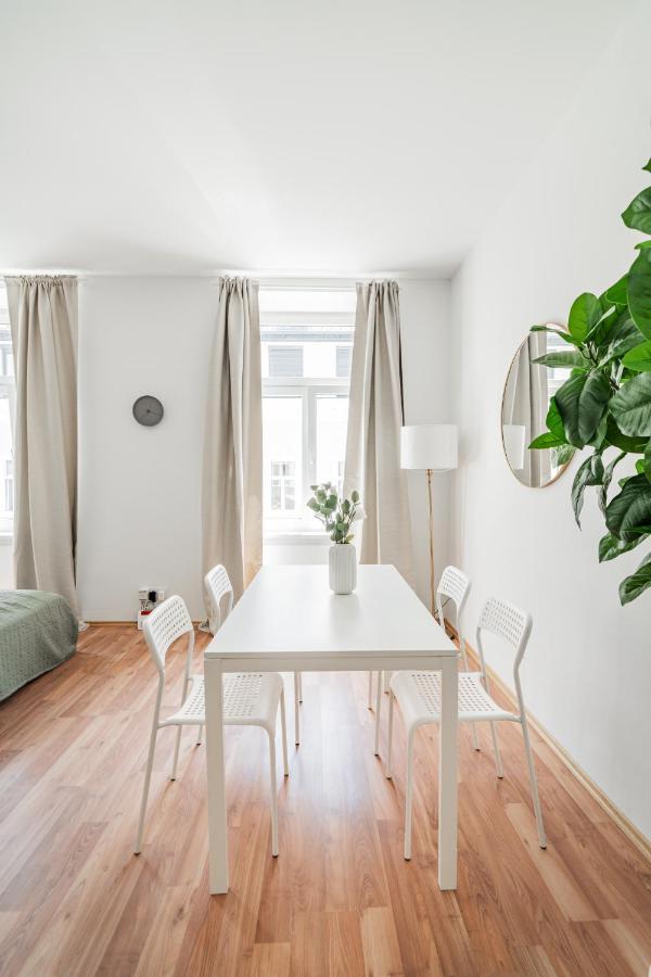 Central Appartment Vienna Luaran gambar